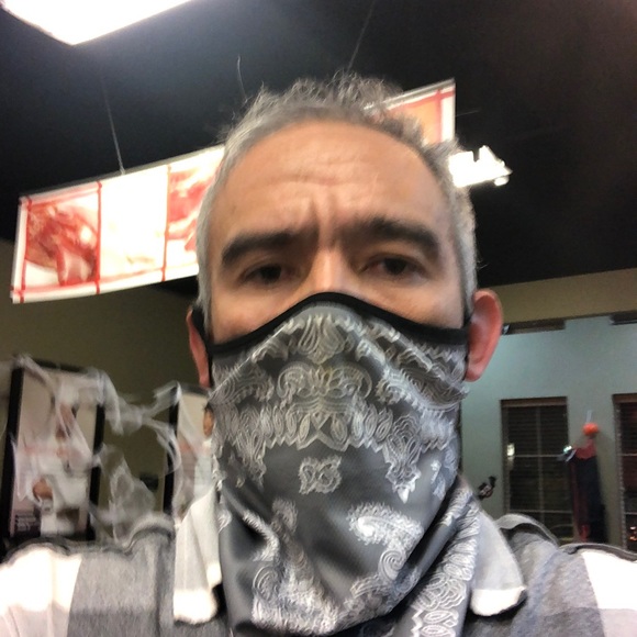 Meet your Posher, Javier - Picture 1 of 1